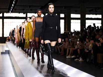 Desfile de la colección otoño - invierno 2024 de Gucci, el 23 de febrero de 2024 durante la semana de la moda de Milán.