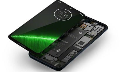 Imagen externa e interna del G7 Plus de Motorola.