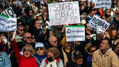 La manifestación por la sanidad pública en Madrid, en imágenes