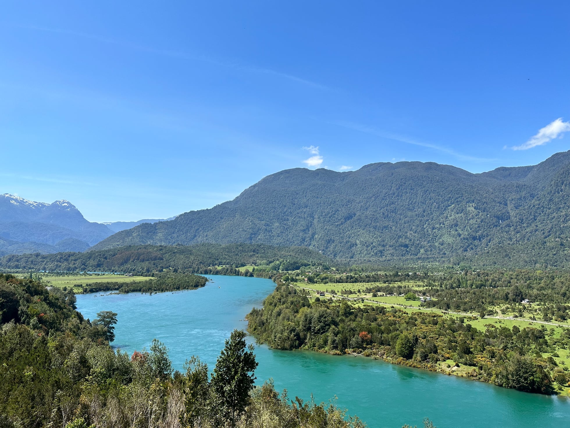 Vista del río Puelo.