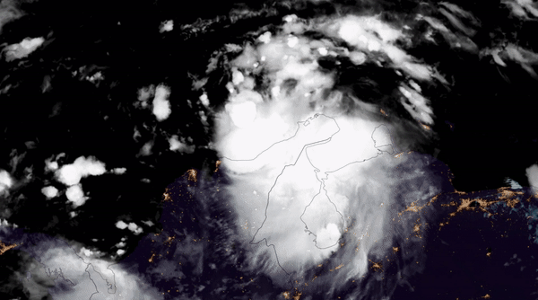 Imagen satelital de la tormenta Julias que avanza hacia las islas San Andrés y Providencia la mañana del 08 de octubre de 2022.