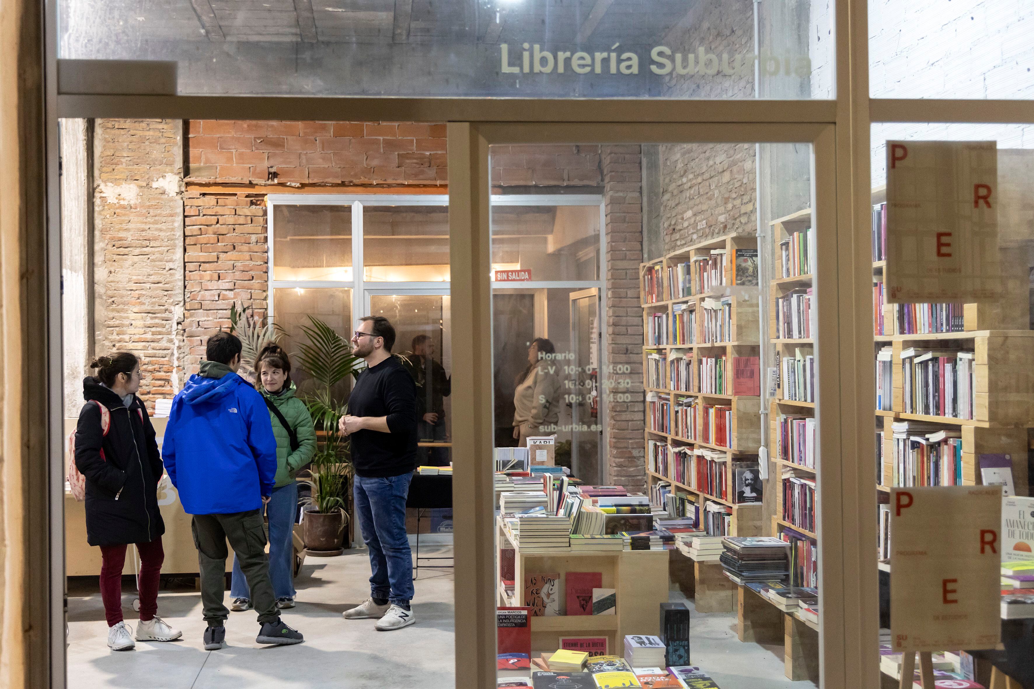 Ambiente en la librería Suburbia, ubicada en la calle Ana Bernal de Lagunillas, el 7 de marzo.