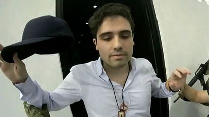 Ovidio Guzmán, en el momento de su detención, en una imagen de un vídeo facilitado por el Gobierno mexicano.
