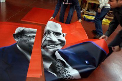 Un cartel con el rostro de José Montilla, actual presidente de la Generalitat.