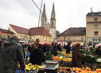 Mercado Dolac, no centro de Zagreb, na quarta-feira, 18 de janeiro.