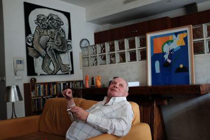 El escritor Ant&oacute;nio Lobo Antunes, en su casa de Lisboa la pasada semana.