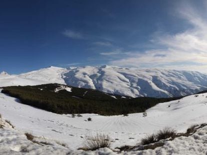 Vista de Sierra Nevada (Granada), un lugar &uacute;nico para medir el cambio clim&aacute;tico.