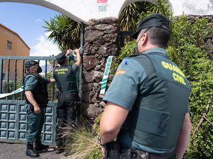 Segundo registro de la Guardia Civil en el domicilio de Tomás Gimeno, el padre de Anna y Olivia, las dos niñas desaparecidas en Tenerife.