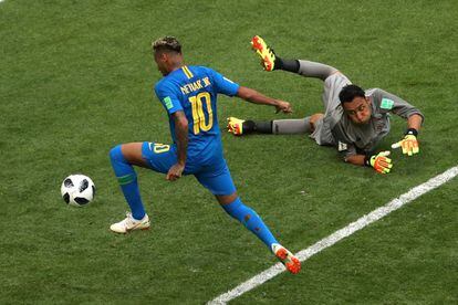 Neymar cierra el marcador del partido frente a Costa Rica.