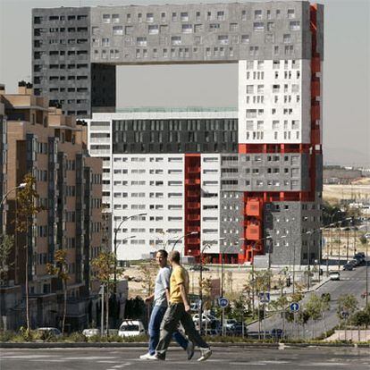 Edificio El Mirador, en el moderno barrio de Sanchinarro.