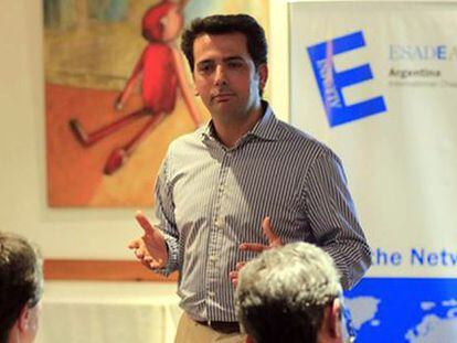 Francisco Delgado Ruiz dando clases en ESADE