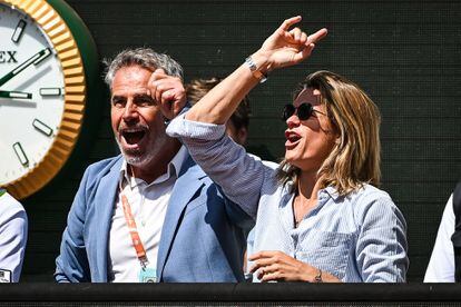 Marc Maury and Mauresmo, during an event at Roland Garros.