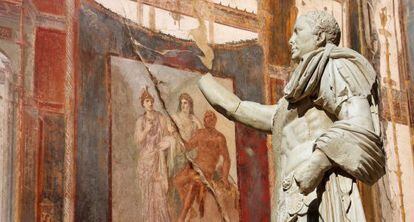 Estatua del procónsul Marcus Nonius Balbus delante de un fresco dedicado a Hércules