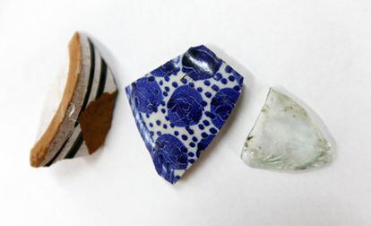 Fragmentos de porcelana de la factoría de Carlos III.