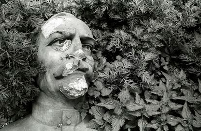 Estatua del revolucionario Félix Dzerzhinski, fundador de la Cheka, en Kiev.