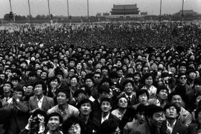 Manifestación de estudiantes en la Plaza de Tiananmen de Pekín en 1989.