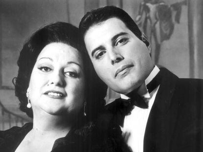 Montserrat Caballé y Freddie Mercury, en 1989.