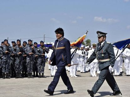 El presidente boliviano Evo Morales, durante la inauguraci&oacute;n de la Escuela de Comando Antiimperialista en Warnes, en Santa Cruz de la Sierra.
