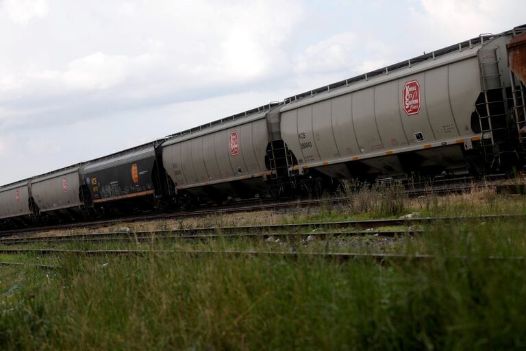 Un tren de carga de Kansas City Southern Railway Company en Toluca, México, el 1 de octubre de 2018.