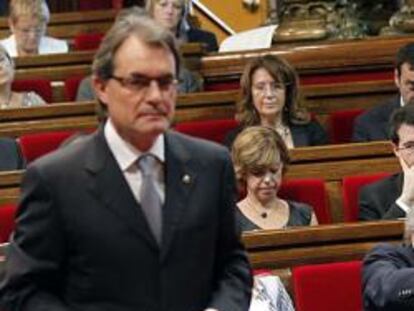 El Gobierno y las comunidades negocian los detalles del 'rescate'