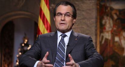 El presidente de la Generalitat, Artur Mas, en un momento de la grabación del discurso de Fin de Año.