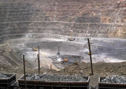 Una mina de tierras raras en la región de Baotou, al norte de China