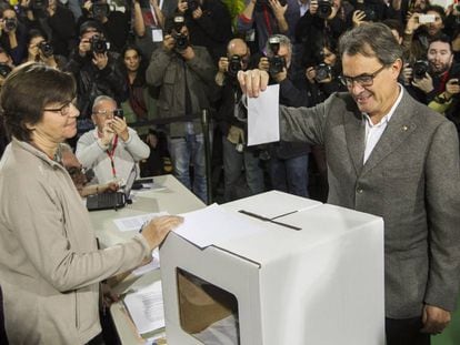 Artur Mas votant el 9-N del 2014.