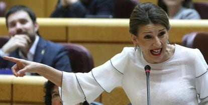 La ministra de Trabajo, Yolanda Díaz durante la sesión de control al Gobierno en el Senado en Madrid. 