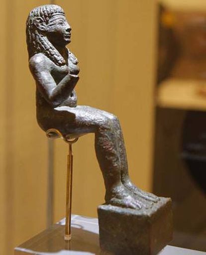 Escultura de la diosa Astarté.