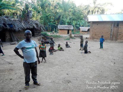 Familia de pigmeos en RDC.