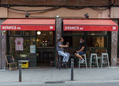 Bar Buenavista al barri d'Hostafrancs de Barcelona. 