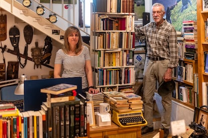 Librería Primera Página en Urueña (Valladolid), con Fidel Raso y Tamara Crespo.