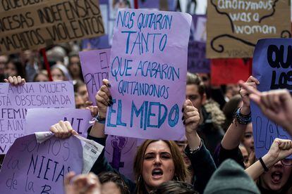 La asistencia a la marcha celebrada en Madrid superó todas las expectativas, consolidando la relevancia y capacidad de convocatoria de un movimiento feminista que ya sorprendió el pasado año en la sociedad española.