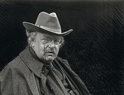 Chesterton, de vacaciones en Brujas, en 1927.