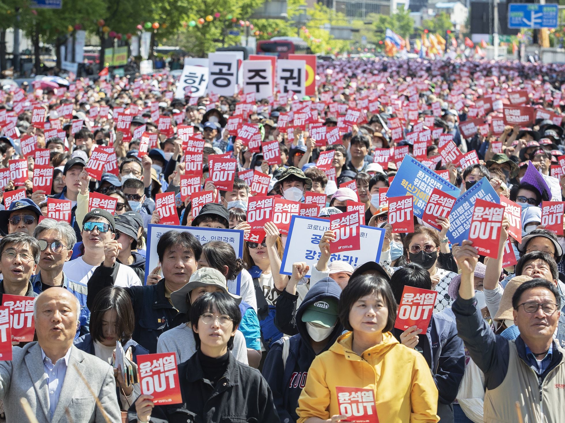 Los jóvenes de Corea del Sur se niegan a trabajar 14 horas al día |  Internacional | EL PAÍS