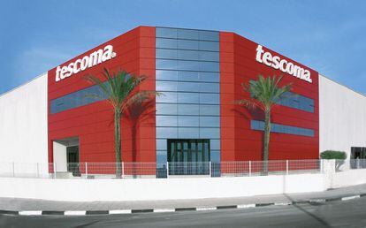 Tescoma es una web online líder mundial en la fabricación de utensilios de cocina. La propia empresa desarrolla, investiga, diseña y vende sus propios utensilios. Se instaló en España en 2002 y hoy da servicio a más 100 países.