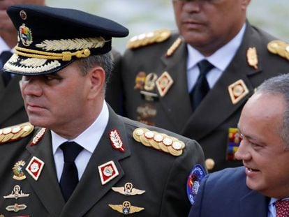 El ministro de Defensa, Vladimir Padrino, y Diosdado Cabello en un acto en la Constituyente.