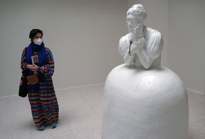 La escultura 'Anonymous' forma parte de la exposición 'Sovereignty', con obras de la artista estadounidense Simone Leigh en el pabellón de Estados Unidos, galardonada con el León de Oro a la mejor artista presente en la muestra principal de la Bienal de Venecia.