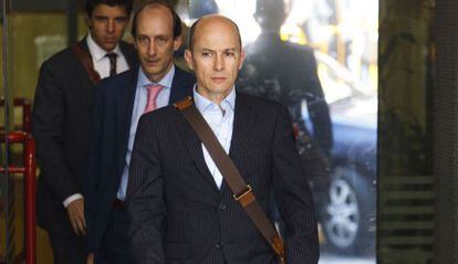 Jenaro Garcia sale de la Audiencia Nacional.