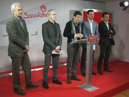 Desde la izquierda, Totorika, García, Ramos, Torres y Martínez, durante su comparecencia.