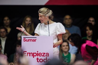 The Second Vice President and Minister of Labor and Social Economy, Yolanda Díaz, intervenes in the act 'Empieza todo' of the Sumar platform, in which Díaz presents his candidacy for the presidency of the Government in the next general elections, at the Antonio Magariños sports center , on April 2, 2023, in Madrid, (Spain).