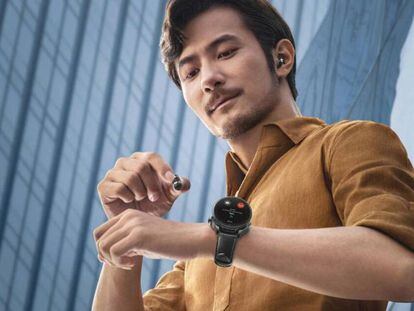 El Huawei Watch Buds llega a España para combinar unos auriculares con el smartwatch