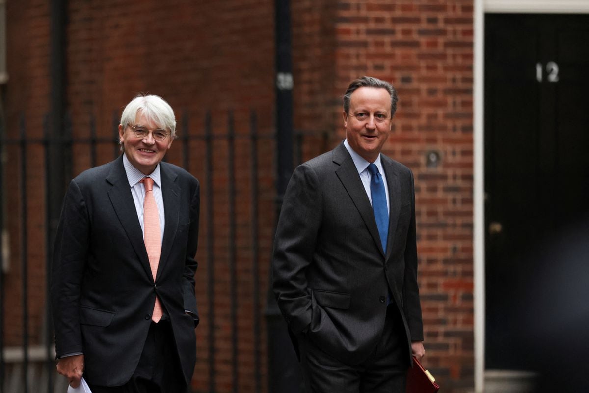 El regreso de David Cameron al Gobierno divide a los conservadores del Reino Unido | Internacional