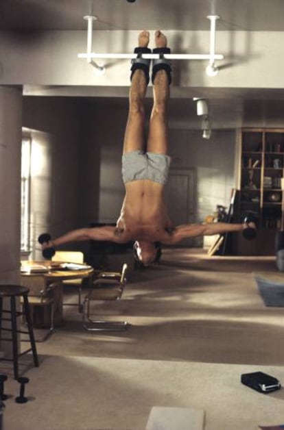 Richard Gere punishing his body in one of the scenes of the film.