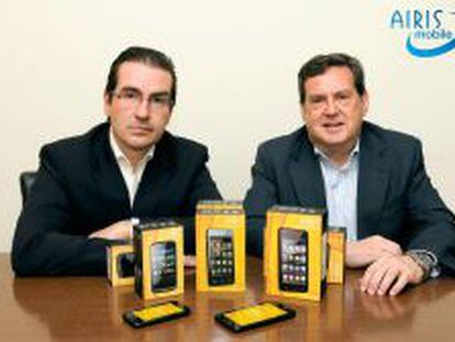 Jos&eacute; Vicente Molera, fundador y consejero delegado de Airis, y Jaime Bustillo, consejero delegado de Airis Mobile Phone.