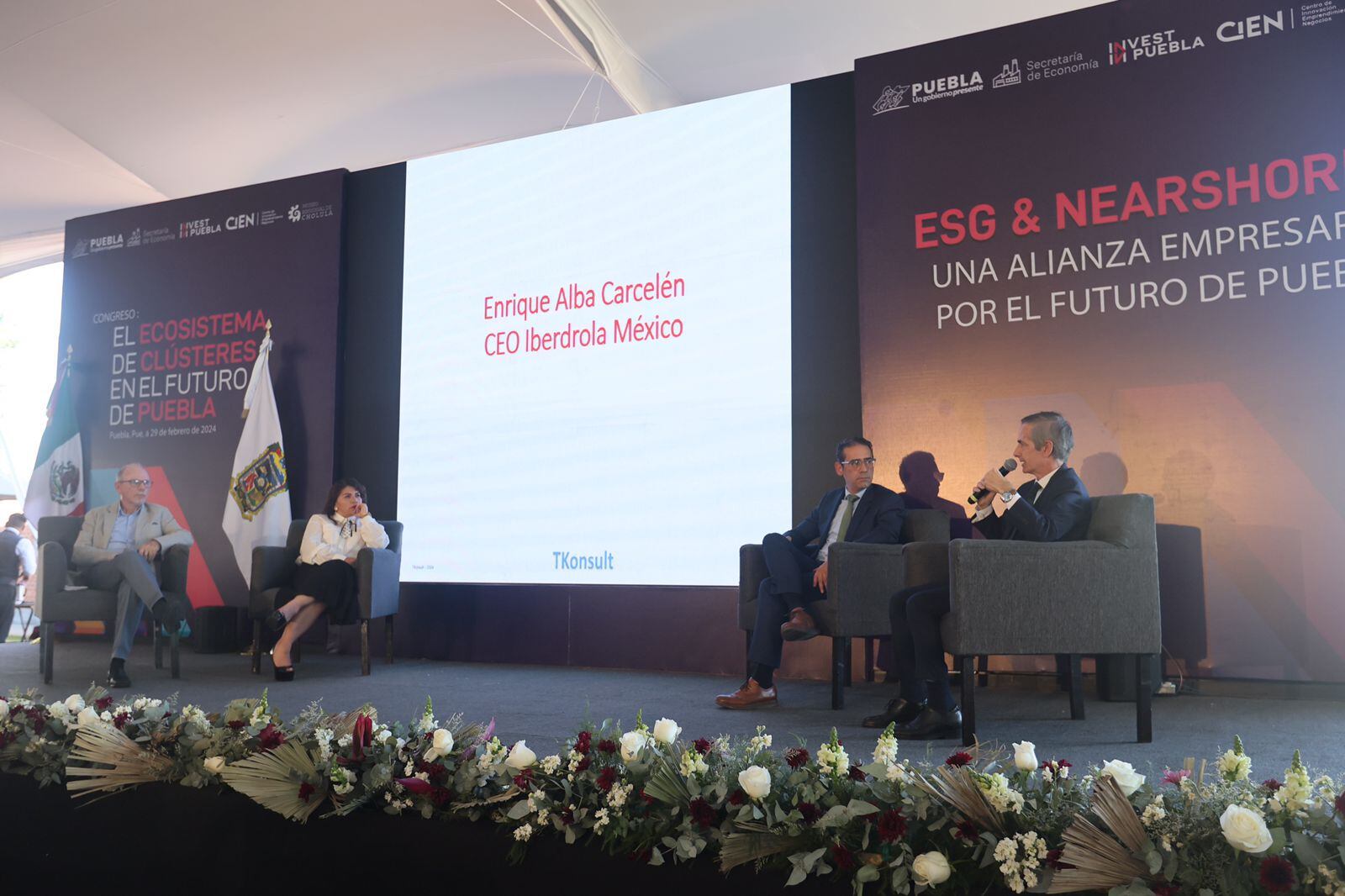 Enrique Alba, CEO de Iberdrola México en el panel ESG: medio ambiente, personas y gobierno, una agenda transversal para la industria de Puebla, el 29 de febrero de 2024.
