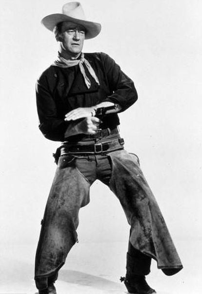 Las poses de John Wayne son todo un tutorial de masculinidad. O no.