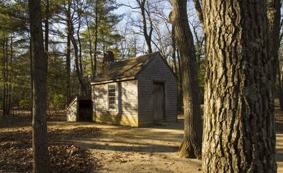 Réplica de la cabaña de Thoreau en Concord (Massachusetts).