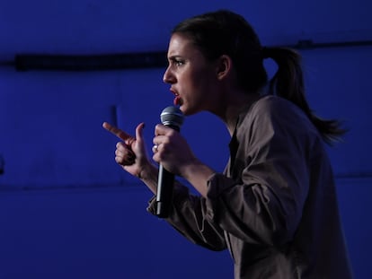 La ministra de Igualdad, Irene Montero, interviene en el encuentro feminista 'La fuerza que transforma', en el espacio Ventas, a 4 de marzo de 2023, en Madrid (España). Podemos ha organizado hoy un encuentro feminista con candidatas autonómicas de la formación a los comicios del 28-M y en vísperas de la celebración del 8M, el Día Internacional de la Mujer. El evento se despliega a tres días del debate en el pleno del Congreso sobre la toma en consideración del debate de la proposición de ley que el PSOE registró en solitario para reformar la ley 'solo sí es sí' y que ha generado tensión con los morados.
04 MARZO 2023;MUJER;8M;FEMINISMO;FEMINISTA
Fernando Sánchez / Europa Press
04/03/2023
