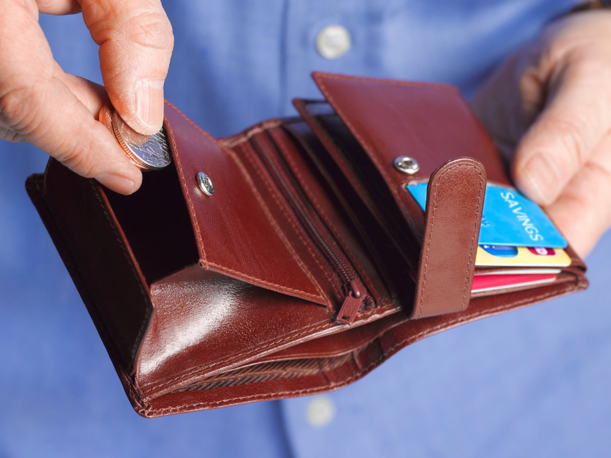 Cinco carteras para hombre: elegantes, con compartimentos y | Escaparate EL PAÍS